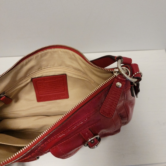 Beautiful  Coach Bag - Picture 5 of 11